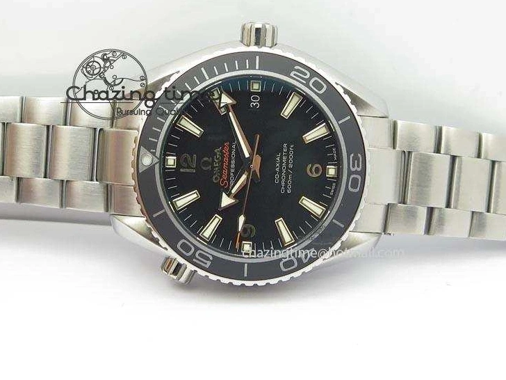 0308 Planet Ocean SS Bp Maker 45mm Black Bezel On SS Bracelet A OnTrend 8218